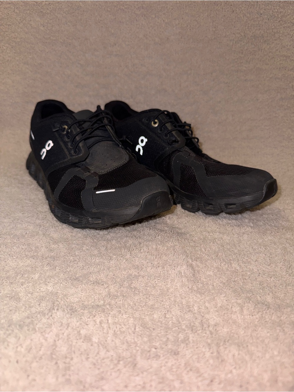 On Running Cloudflow Running Shoes — Black
